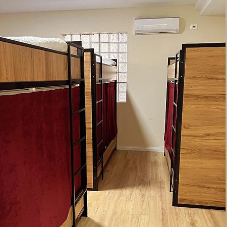 Hostel Chilli 地拉那 外观 照片