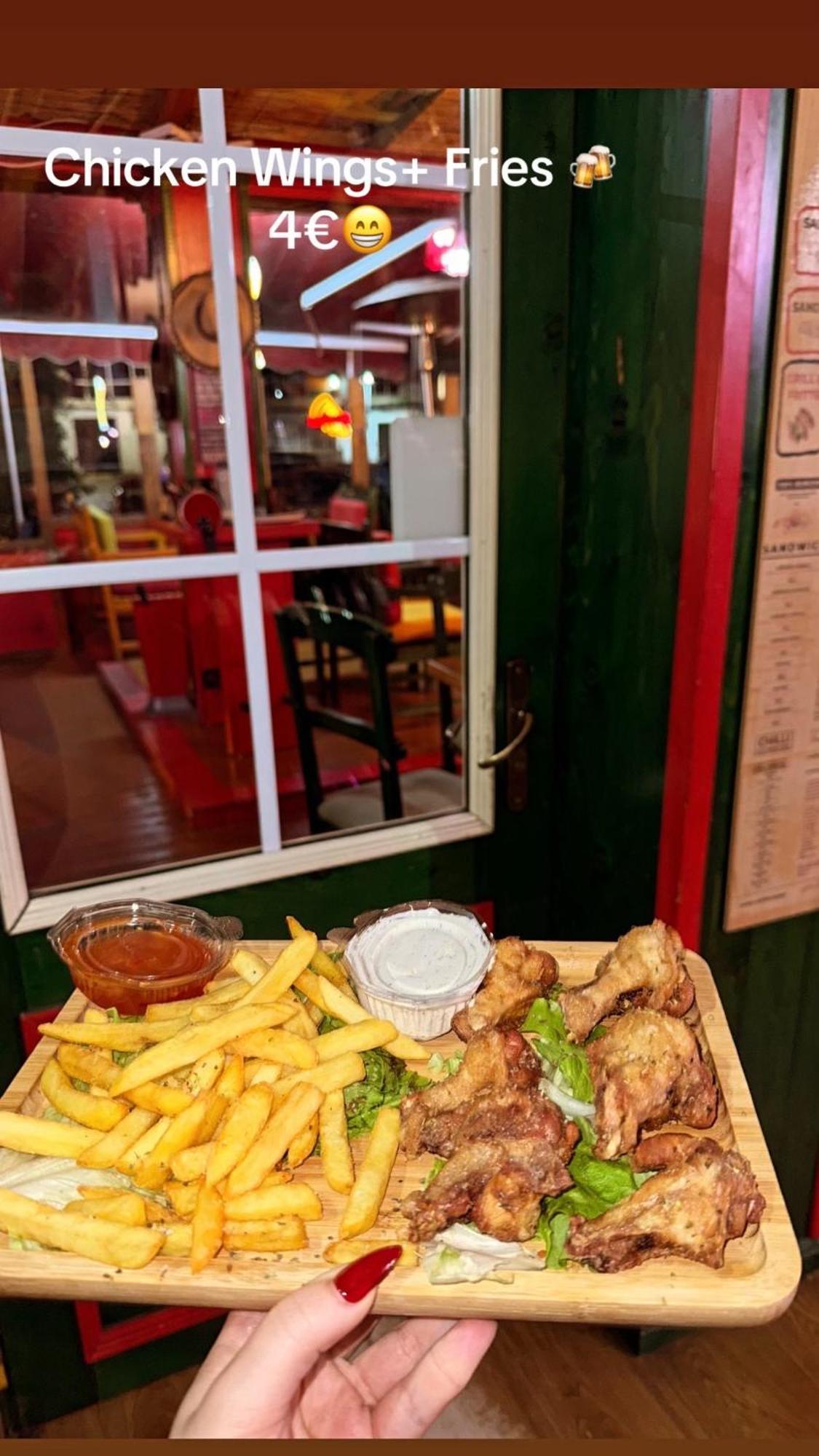 Hostel Chilli 地拉那 外观 照片